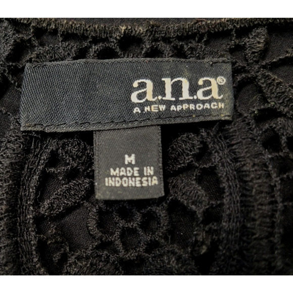 A.n.a A New Approach Boho Tank Top Womens M Black Crochet Lace Back Romantic - Picture 2 of 13